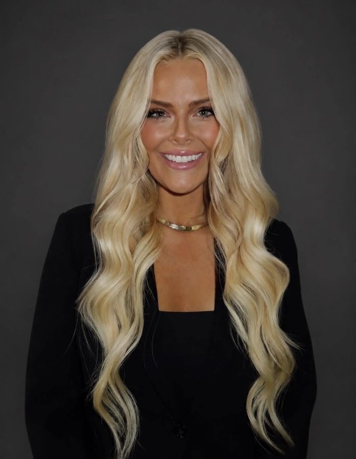 Roslyn Butler — Global Investor Relations